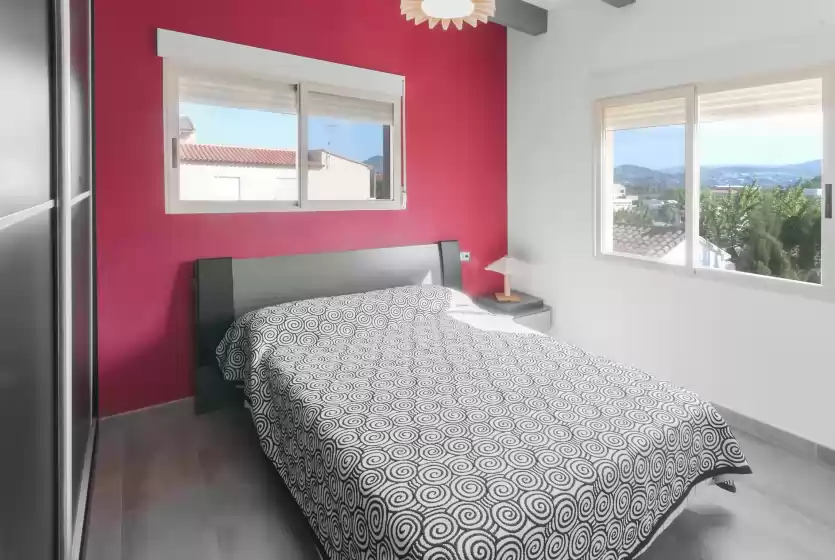 Holiday rentals in Llebeig 2, Oliva