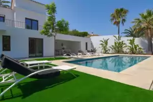 Amipa - Holiday rentals in Moraira
