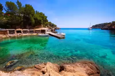 Cala Mastella, Ibiza, Vacalia.com