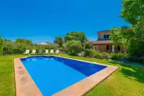 Holiday rentals in Son seguí