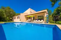 Holiday rentals in Vila garballó