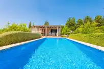Holiday rentals in Can pereó