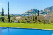 Holiday rentals in Can parra