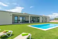 Holiday rentals in Son sastre (figuerola)