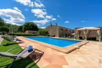 Holiday rentals in Cases de son roig