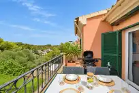 Holiday rentals in Villas de cala pí