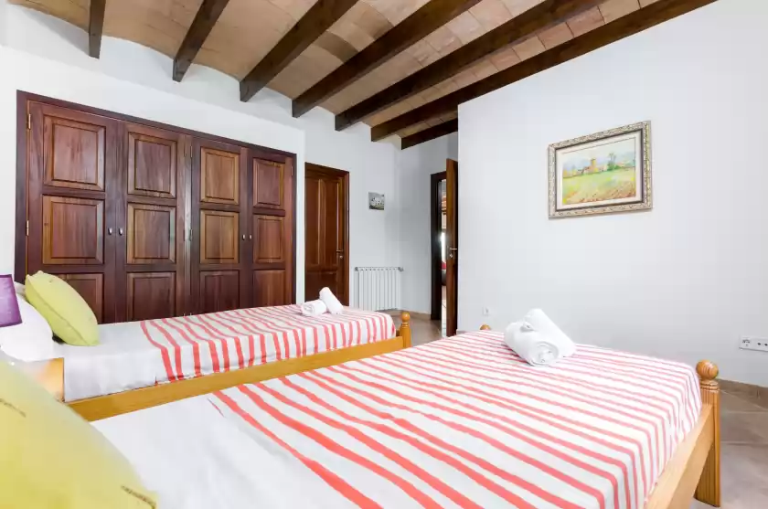 Holiday rentals in Sa resclosa, Búger