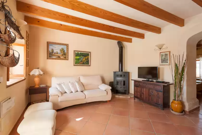 Holiday rentals in Cantabou sa coma d'inca, Moscari