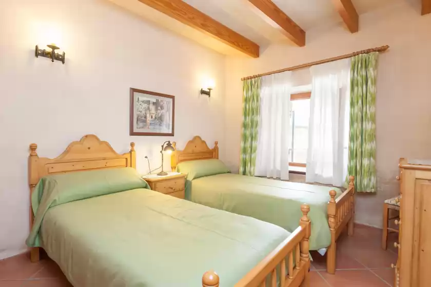 Holiday rentals in Cantabou sa coma d'inca, Moscari