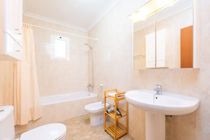 Holiday rentals in Vila garballó, Crestatx