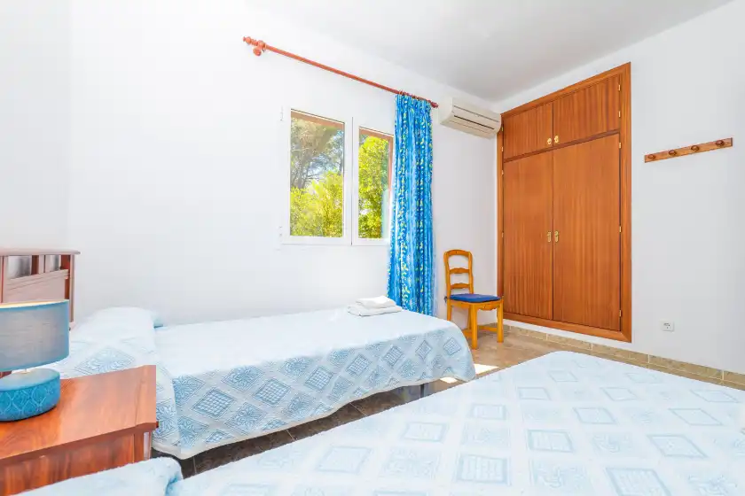 Holiday rentals in Vila garballó, Crestatx