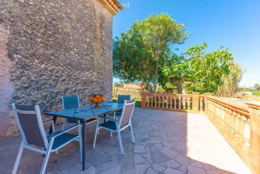 Holiday rentals in Sa vinyota, Llubí