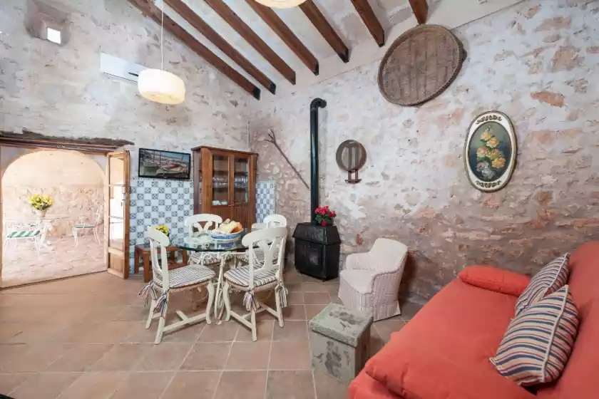 Holiday rentals in Son caldés, Llucmajor