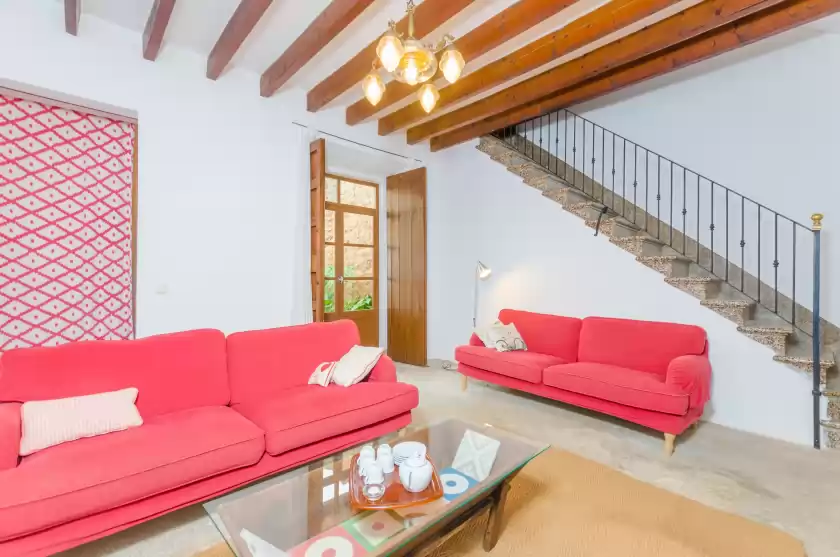 Holiday rentals in Can romaguera, Algaida