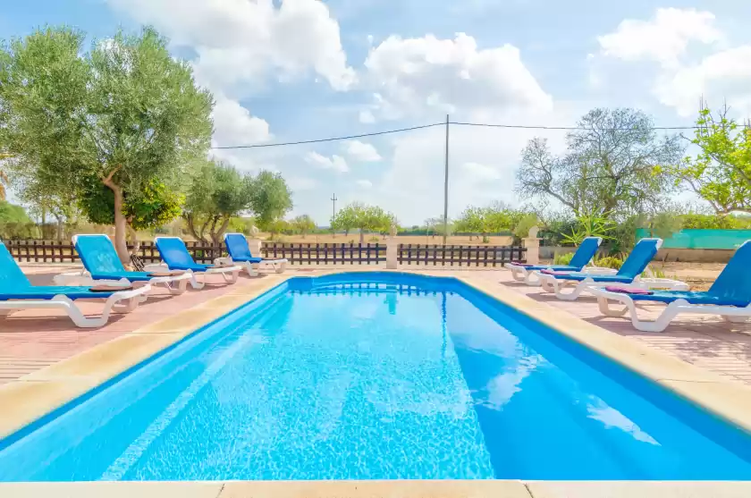 Holiday rentals in Villa césar, Campos