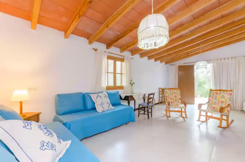 Holiday rentals in Casa mas, Felanitx