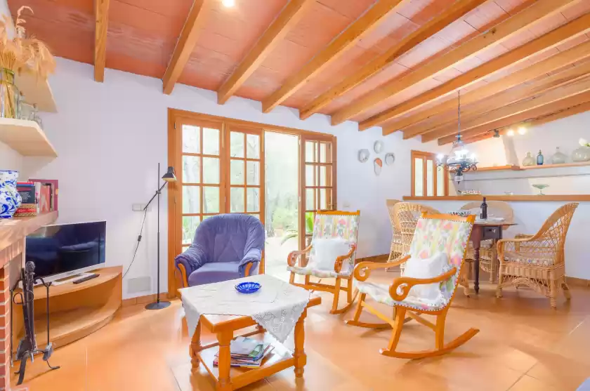 Holiday rentals in Casa mas, Felanitx