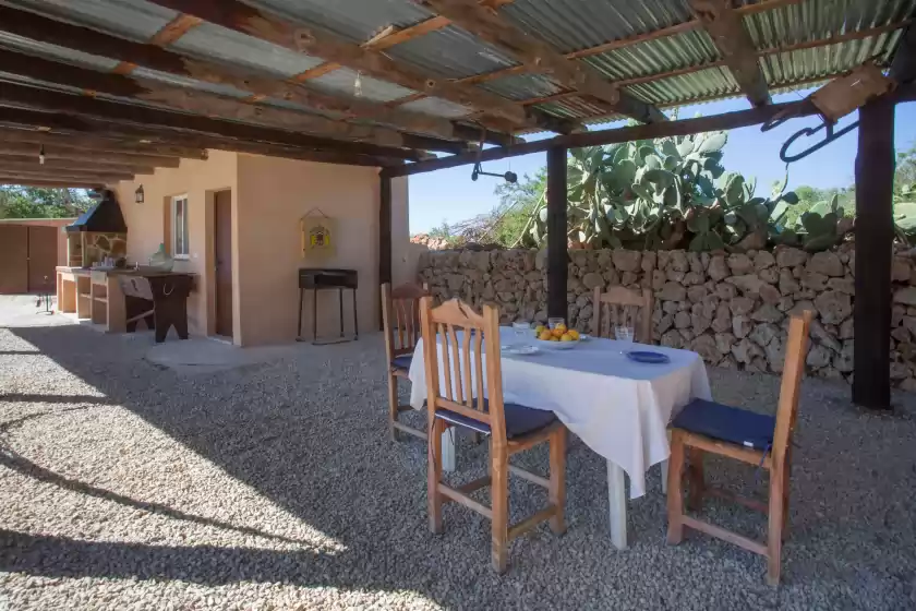 Holiday rentals in Es mitja davall, Sencelles