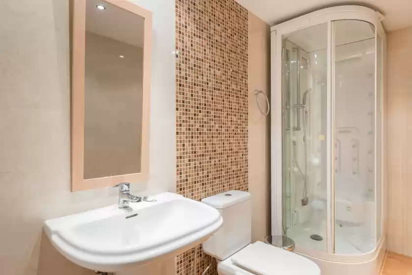 Holiday rentals in Sa blanquera - adults only, Sa Pobla