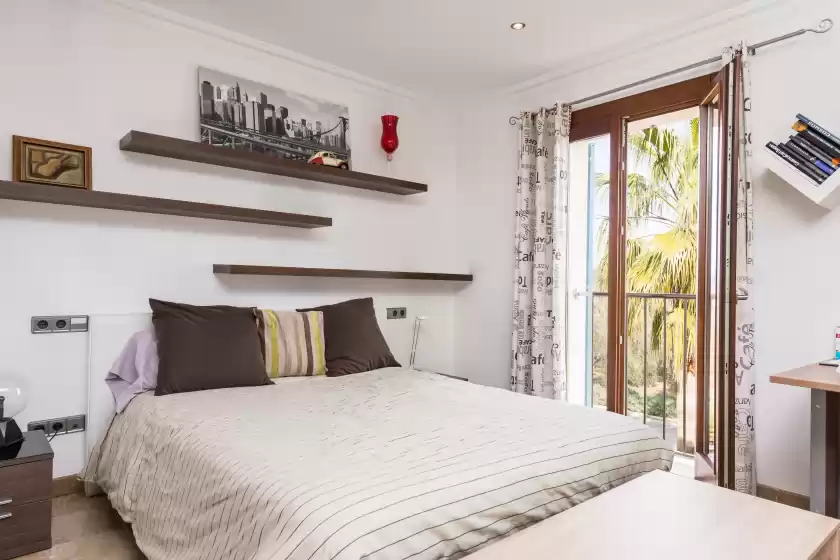 Holiday rentals in Sa blanquera - adults only, Sa Pobla