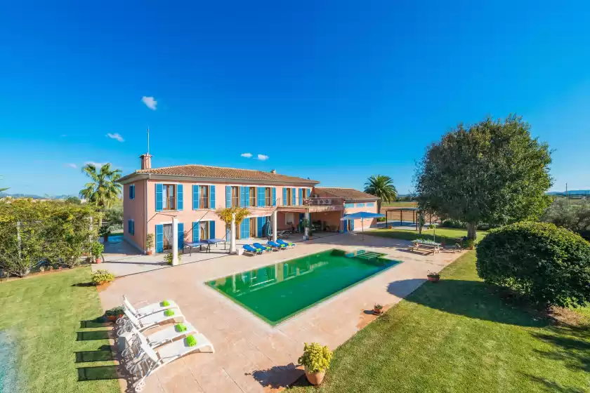 Holiday rentals in Sa blanquera - adults only, Sa Pobla