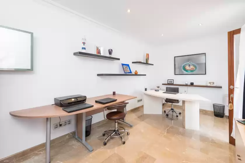 Holiday rentals in Sa blanquera - adults only, Sa Pobla