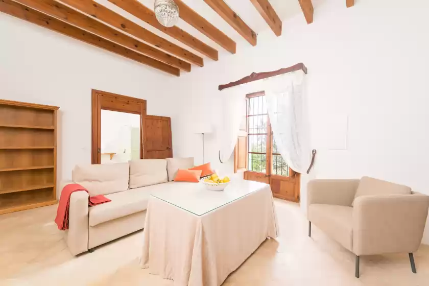 Holiday rentals in Cas pilot, Santa María del Camí