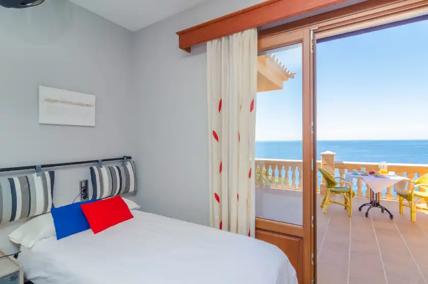 Alquiler vacacional en Ses penyes rotges, (antes sa penya trencada), Portopetro