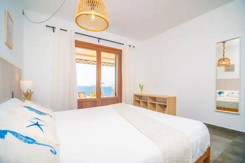 Alquiler vacacional en Ses penyes rotges, (antes sa penya trencada), Portopetro