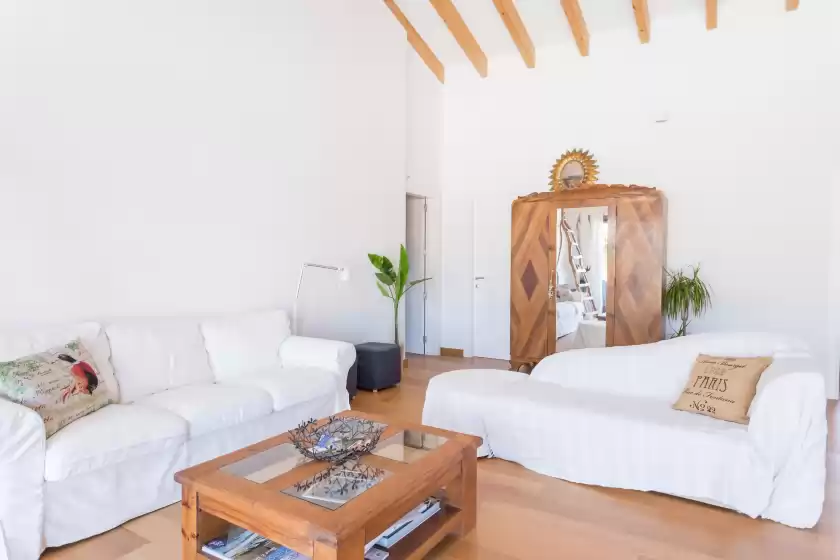 Holiday rentals in Casa calma, Llucmajor