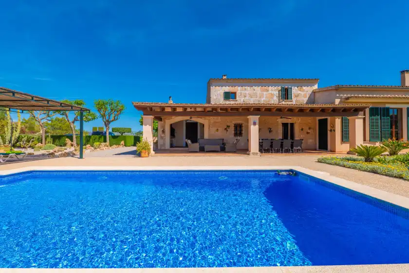 Holiday rentals in Son vanrell (campos)