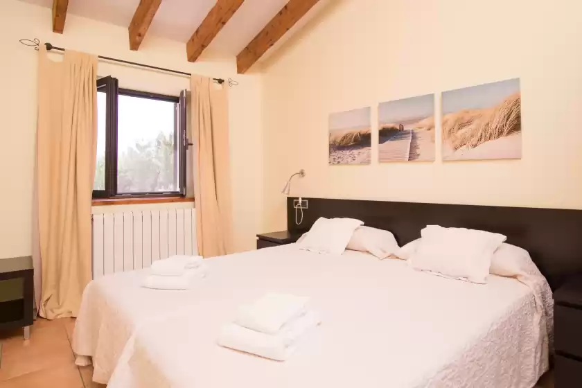 Holiday rentals in Casa en moscari, Moscari