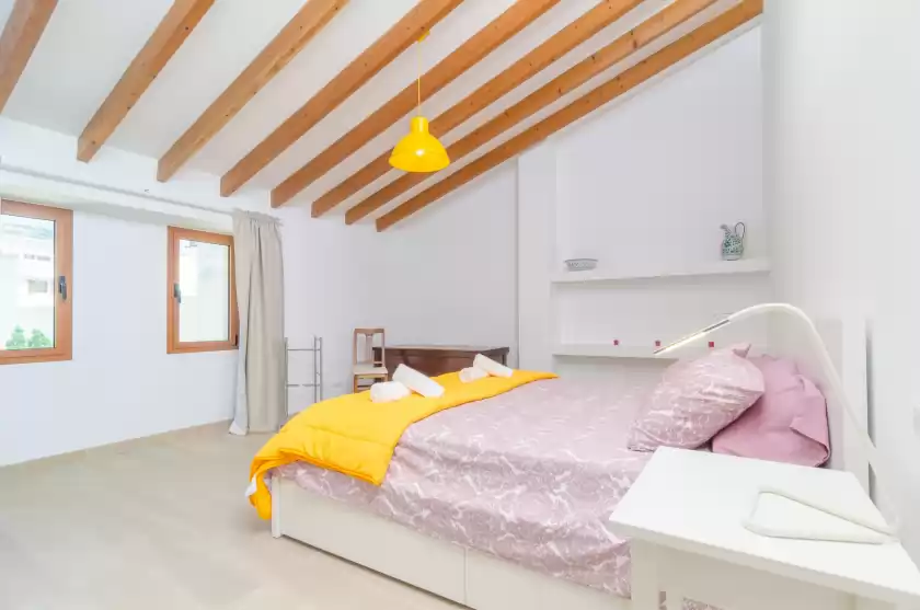 Holiday rentals in Casa canals, Mancor de la Vall