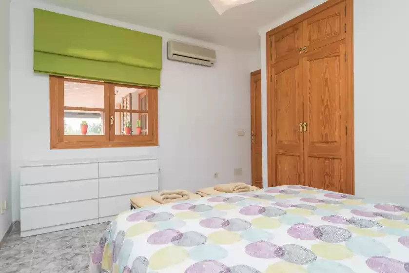 Holiday rentals in Ca'n canastro, Binissalem