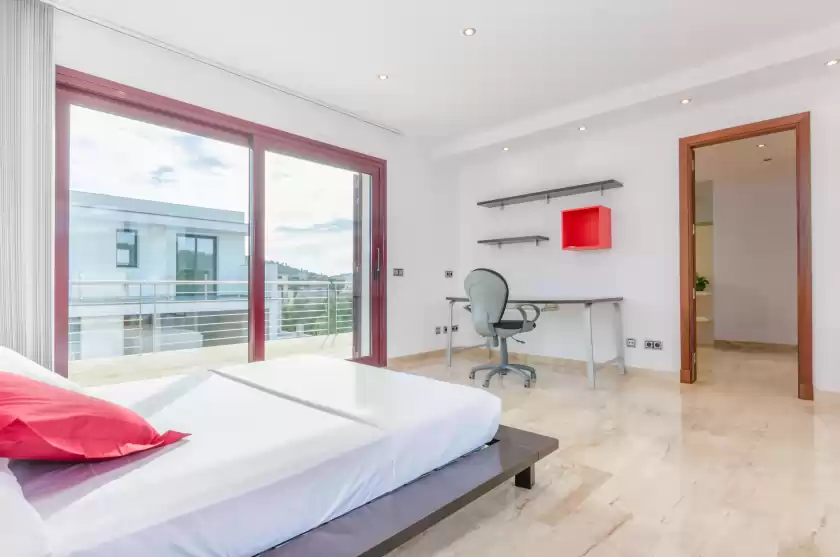 Holiday rentals in Villa puigverd, Felanitx