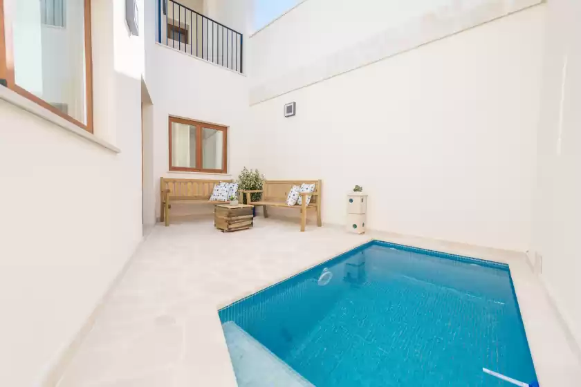 Holiday rentals in Es campanar