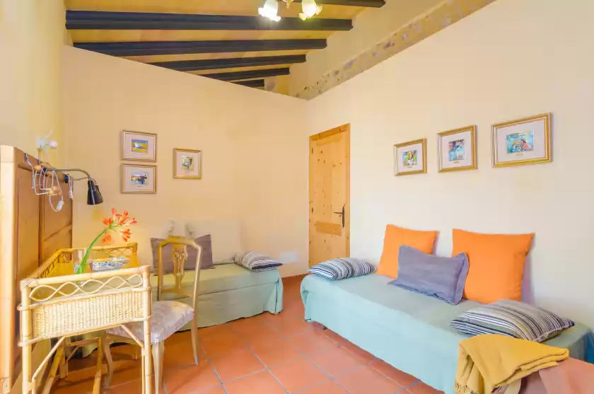 Holiday rentals in Ca na missa 10, Llubí