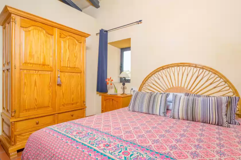 Holiday rentals in Ca na missa 10, Llubí