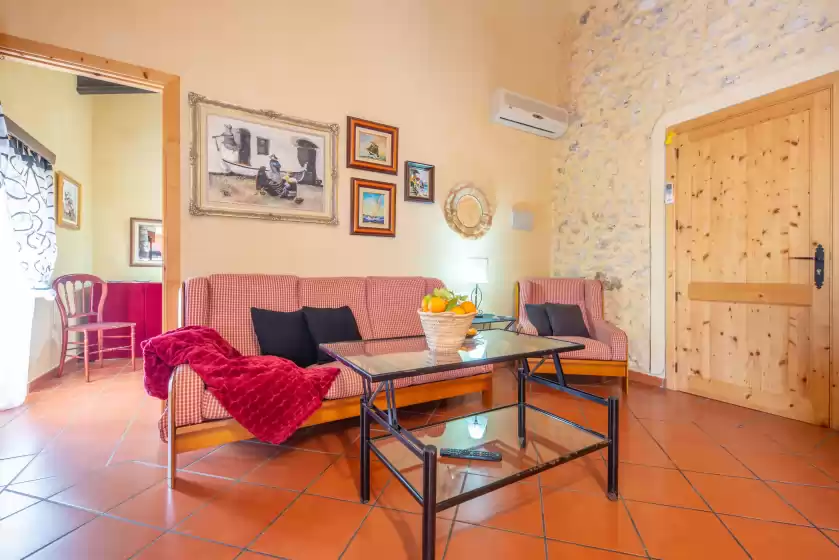 Holiday rentals in Ca na missa 10, Llubí