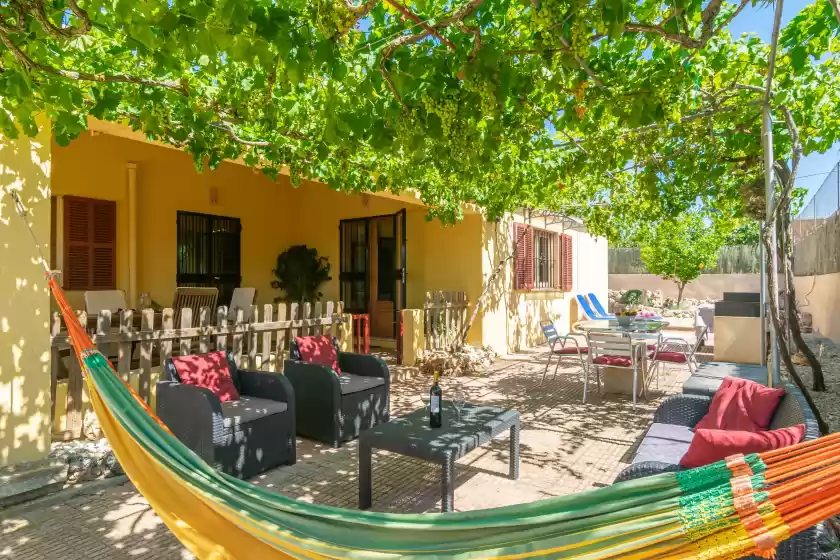 Holiday rentals in Sa raconada, Algaida