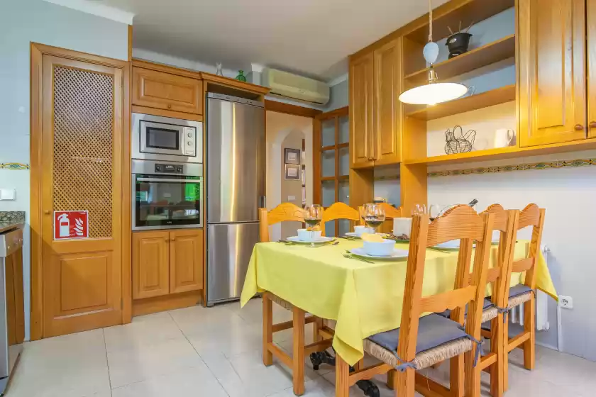 Holiday rentals in Ca na rosa (de selva), Selva