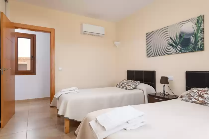 Holiday rentals in Sa xorca, Santanyí