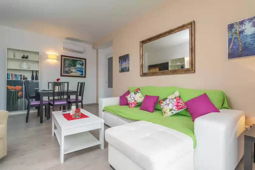 Holiday rentals in Casa pilar, Alcúdia