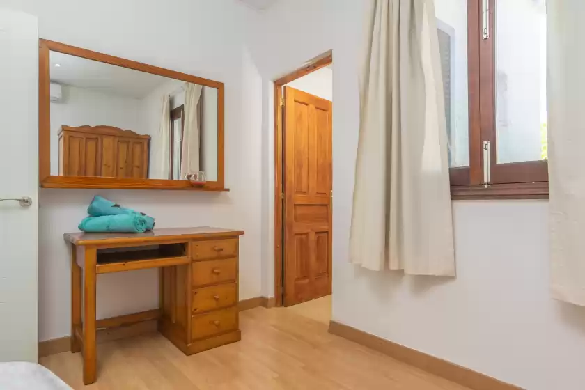 Holiday rentals in Villa luna, Platja d'Alcúdia