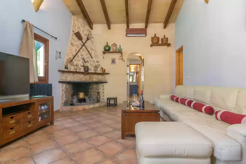 Holiday rentals in Cas conill, Llucmajor