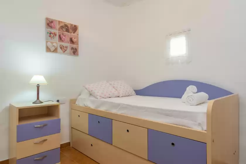 Holiday rentals in Casa dina, Es Mercadal