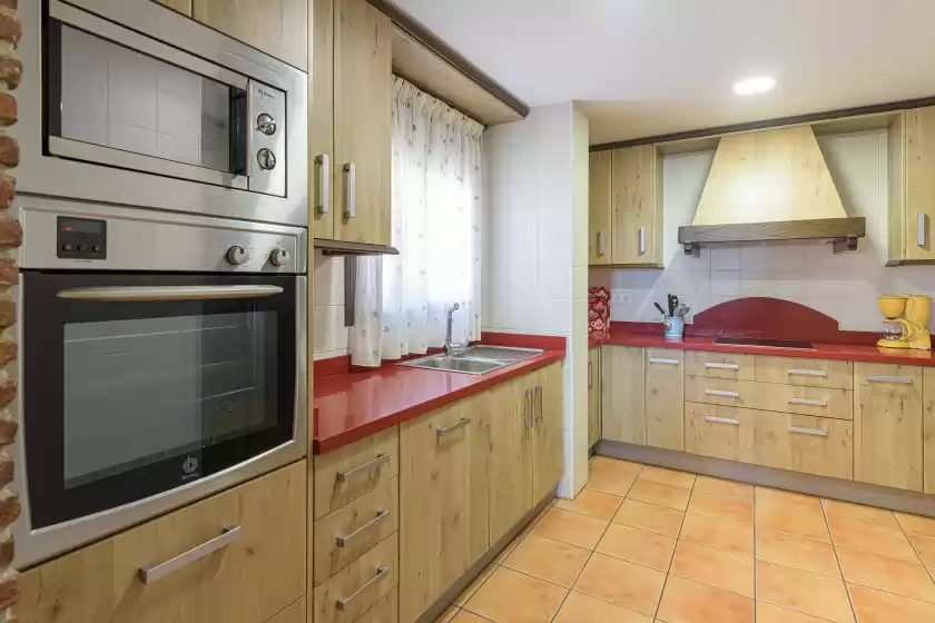 Holiday rentals in Villa lina, Estepona