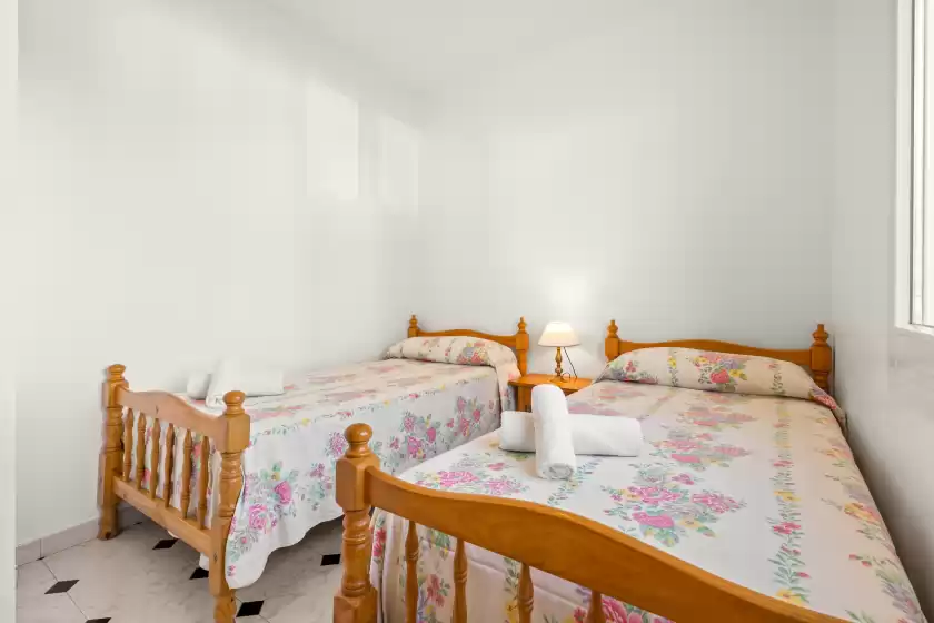 Holiday rentals in Torres sureda, Barranch