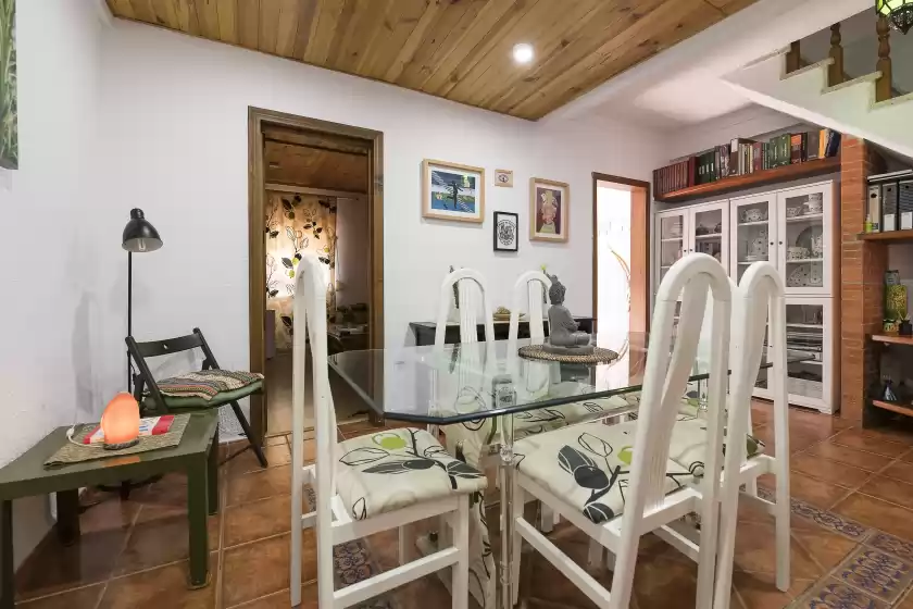 Holiday rentals in Casa del olivo, Algeciras