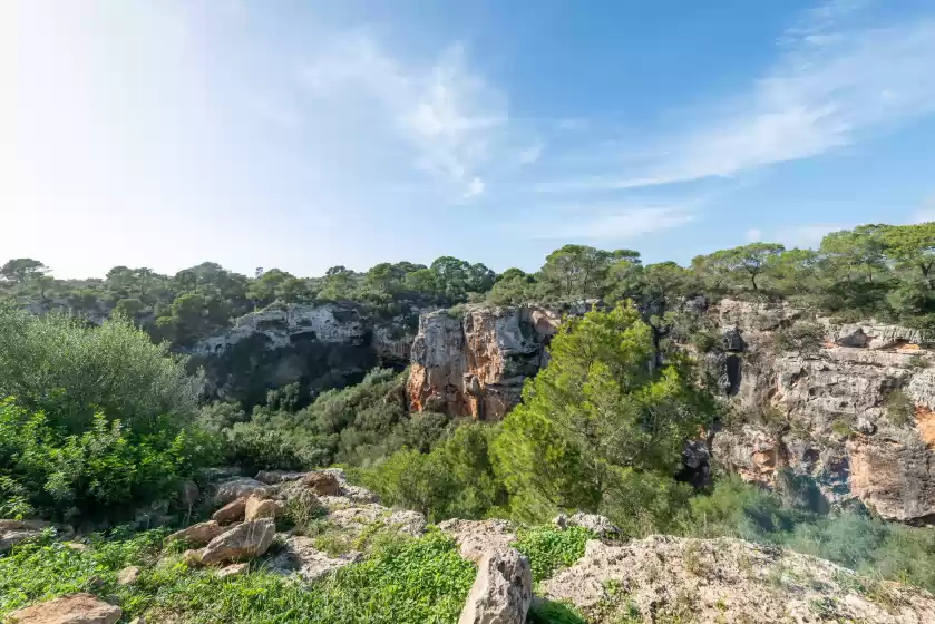 Ferienunterkünfte in The torrent's observer holiday home, Cala Pi